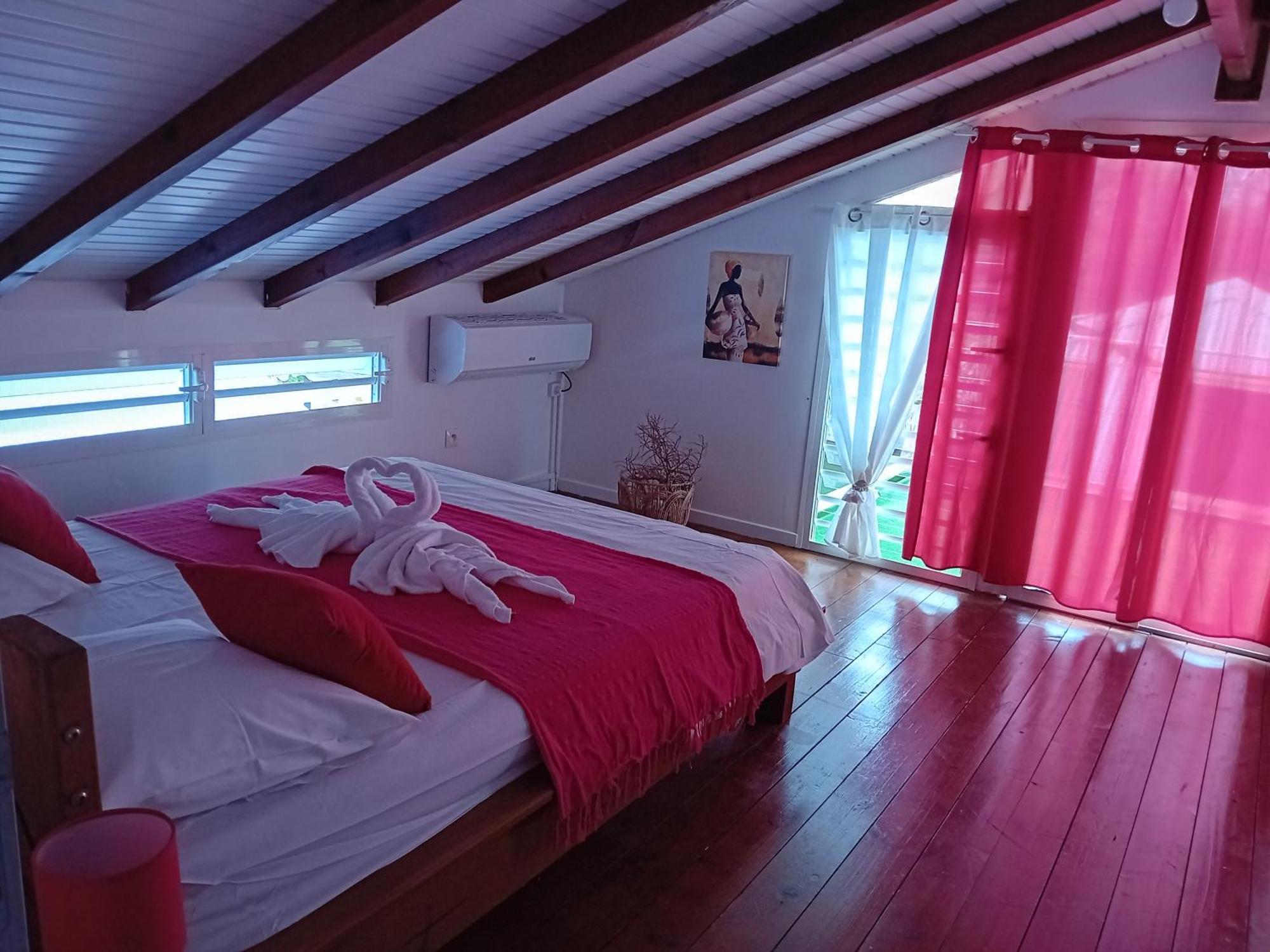 Les Hauts De Bornave 데샤이에스 외부 사진